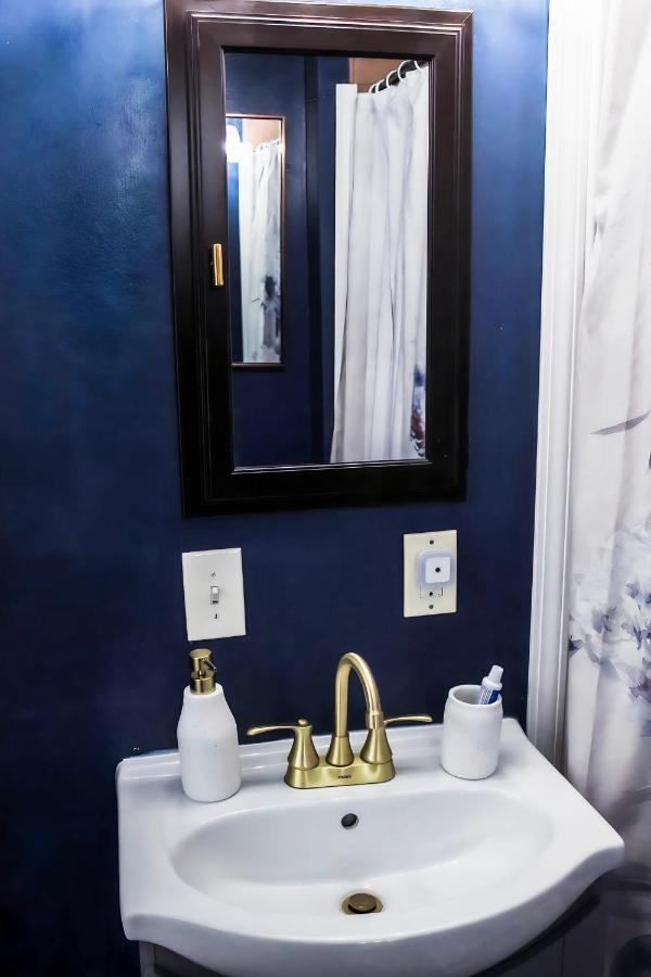 Cozy City Retreat Near Downtown Indianapolis- Private Bedroom Exterior foto