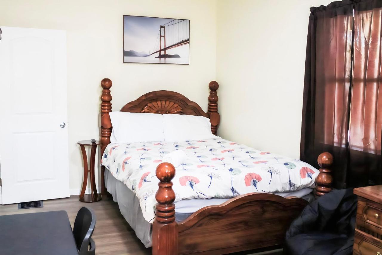 Cozy City Retreat Near Downtown Indianapolis- Private Bedroom Exterior foto